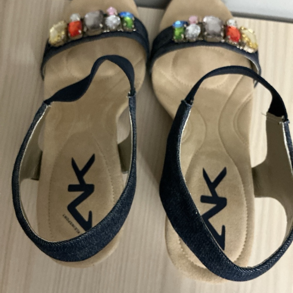 Anne Klein New! Sport Wedge Sandals Multicolor Gem Embellishments Size 10 - Picture 7 of 9
